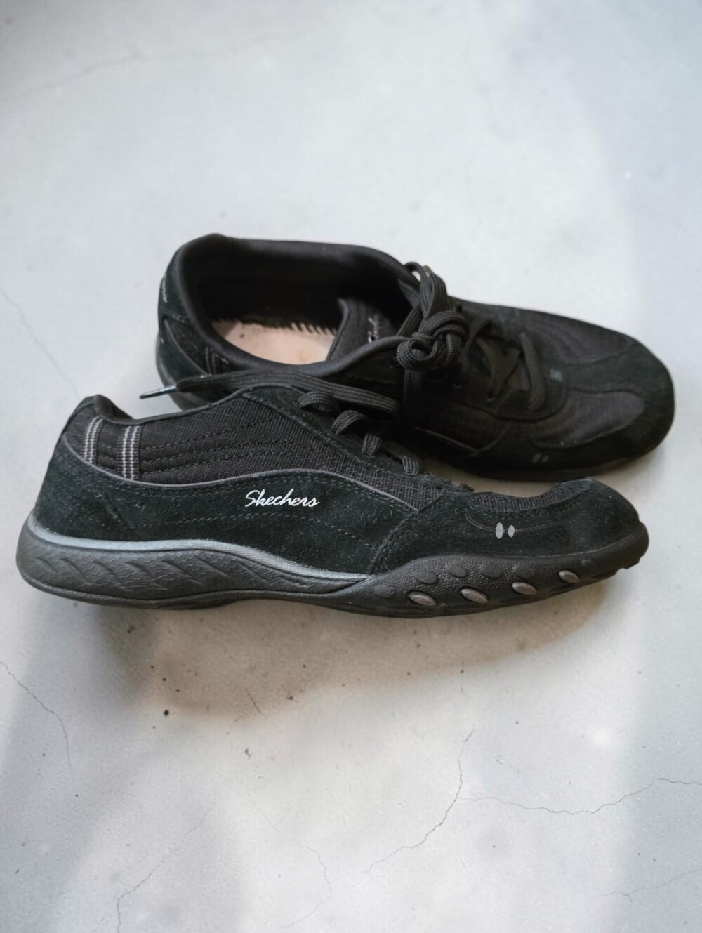 Skechers Bikers Black Suede Leather Slip Resistant Sneakers Women's 8.5